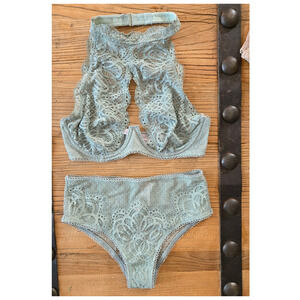 Victoria's Secret Dream Angels Green Halter Bra High Waist Panty Set 34D/S